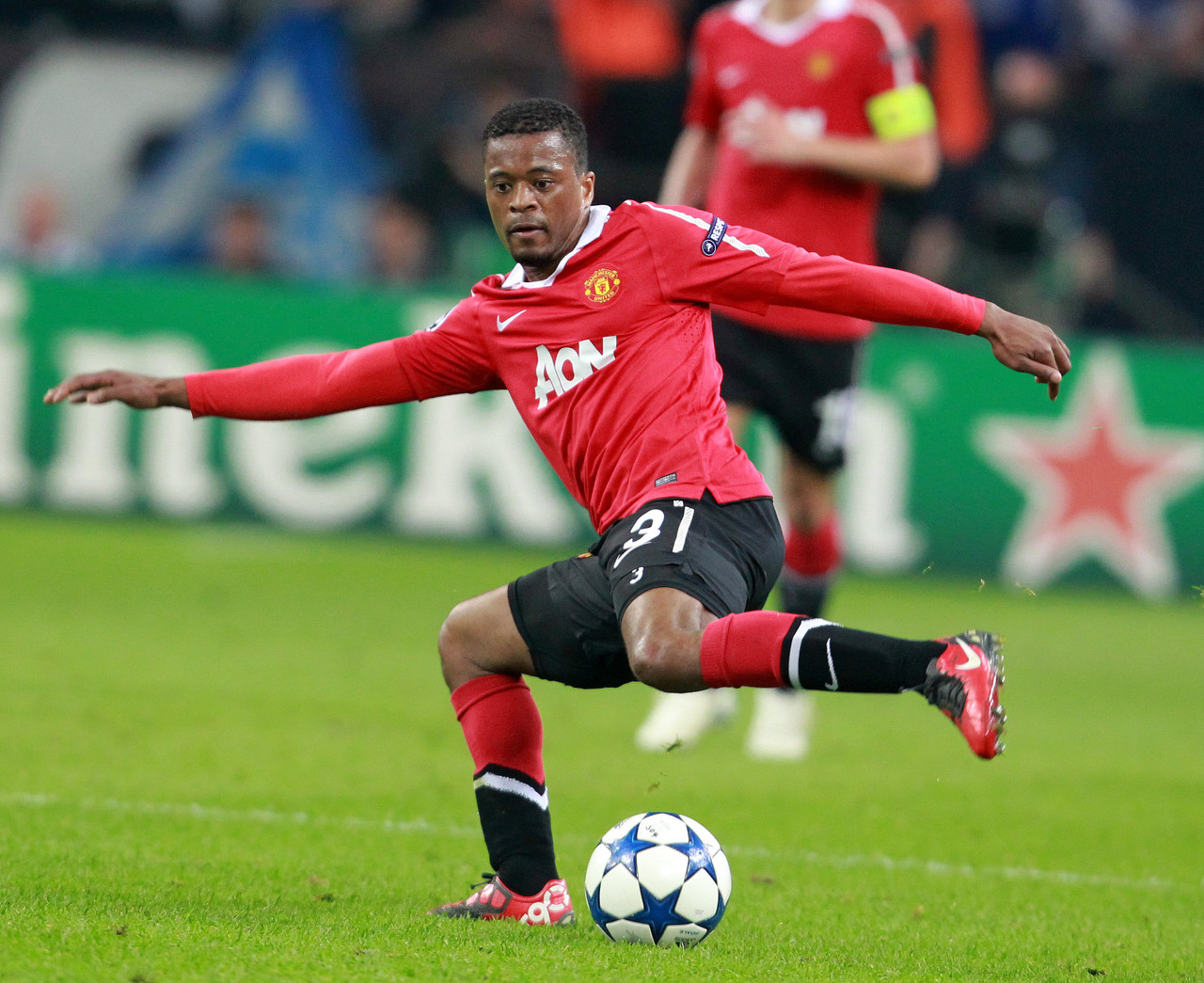 够在关键时 够在关键时