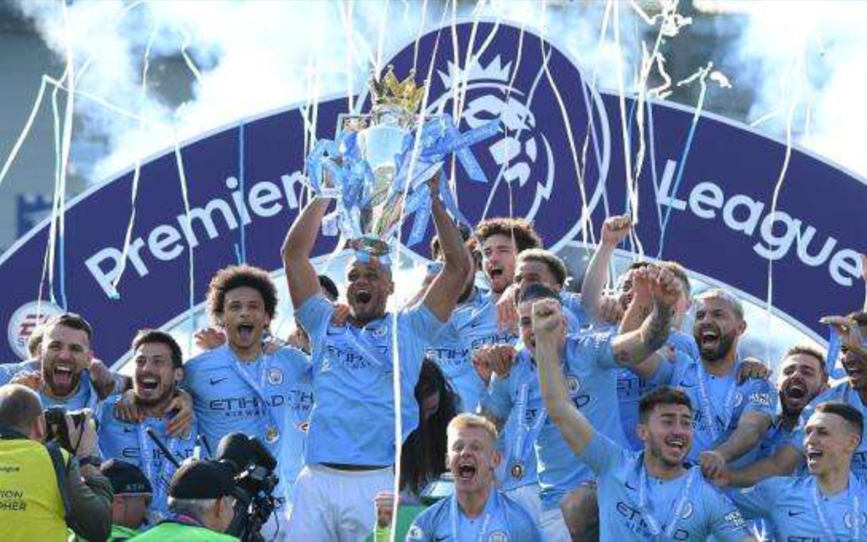 迎的边锋 迎的边锋